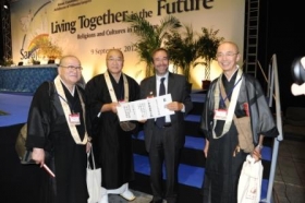 聖エジディオ共同体に支援金を贈呈