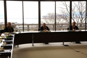 一隅を照らす運動理事会