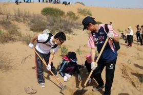 内モンゴル植林ツアーに参加